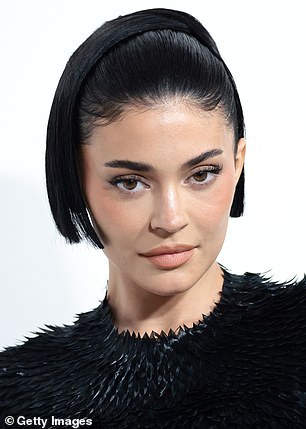 The reality TV star's dramatic new eyebrow shape caught everyone's attention.