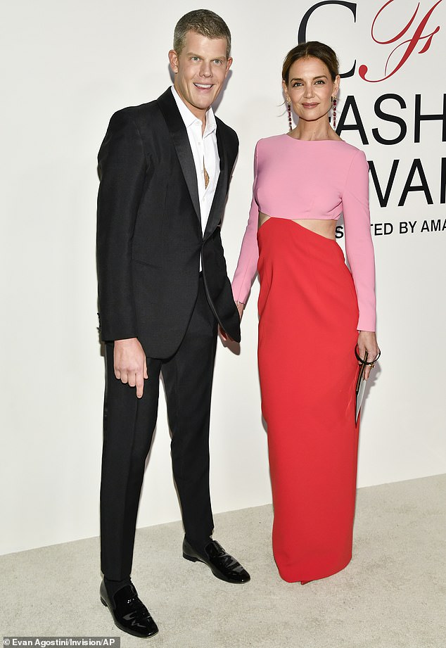 The mother of one was also accompanied by current Carolina Herrera creative director Wes Gordon as she posed on the red carpet.