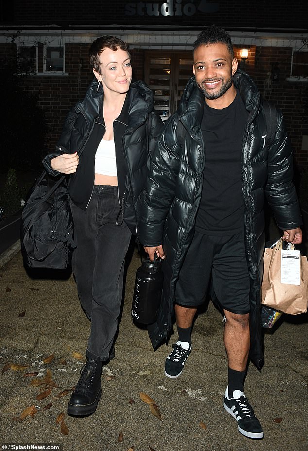 She completed her sporty look with Adidas sneakers and carried a huge bottle of water for the day.