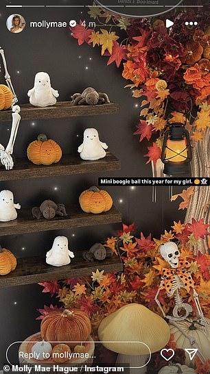 Sharing snaps on her social media, Molly-Mae transformed her kitchen into a Halloween-inspired play area.