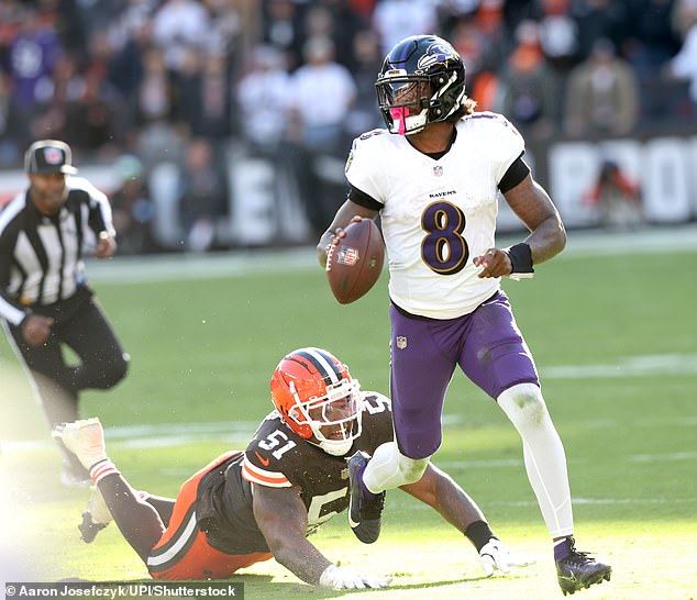 Jackson played the entire game Sunday in his team's surprising loss to the Cleveland Browns.