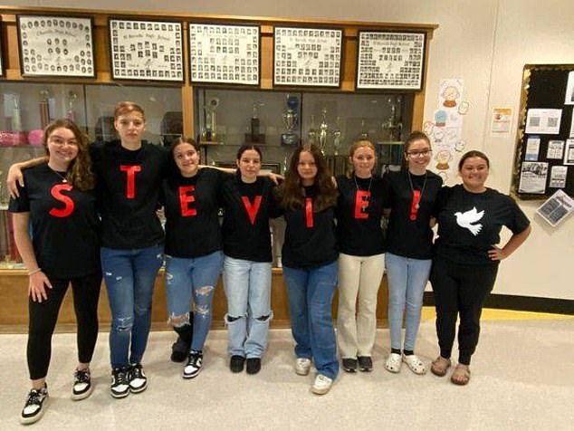 Her classmates are seen paying tribute to the young girl from Mississippi, after others engaged in a campaign of bullying that culminated in Stevie taking her own life.