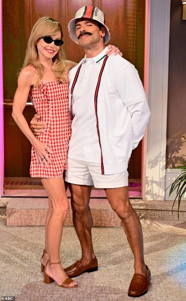 Power couple Kelly Ripa and Mark Consuelos are channeling Taylor Swift and Travis Kelce's 2024 US Open look for this year's Halloween-themed episode of LIVE With Kelly and Mark, airing Thursday.