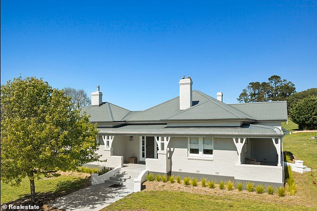 Located in the small rural town of Crookwell, in the Southern Tablelands of New South Wales, the property was purchased by Mark and his wife Jayne in 2014 for $1.4 million.