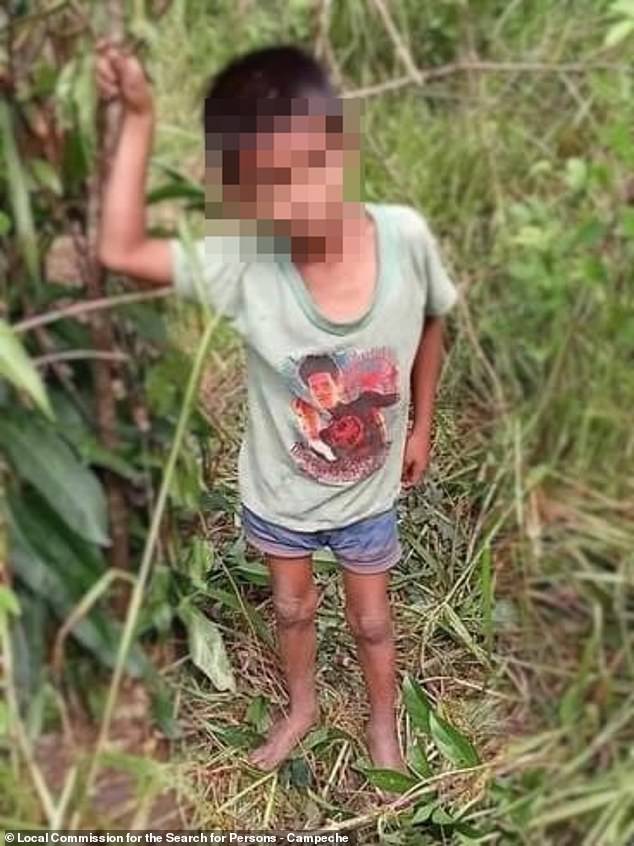 Joel Acosta was rescued on Friday after spending six days lost in a jungle near his home in the city of Palizada, southeastern Mexico, after fleeing.