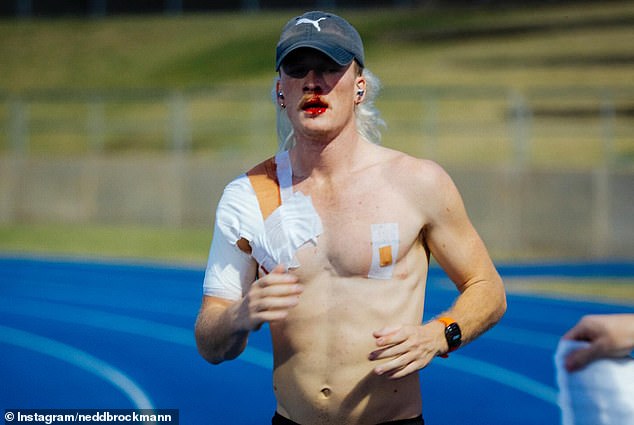 The Australian long-distance running legend says he had no fun as he battled a series of agonizing injuries for 12 days.