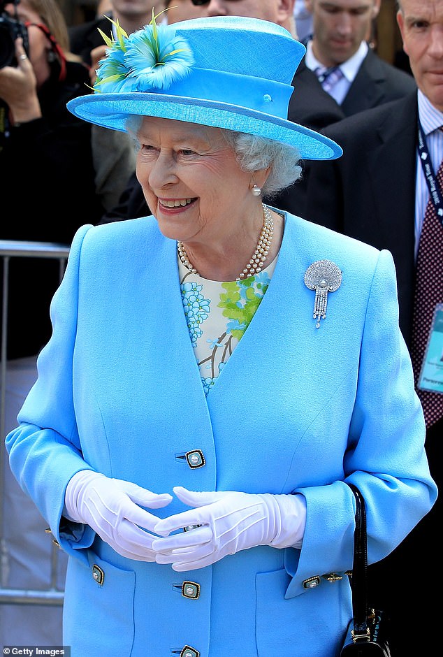 Queen Camilla's son explained that he felt so intimidated by the late monarch that he ended up bowing instead of bowing.