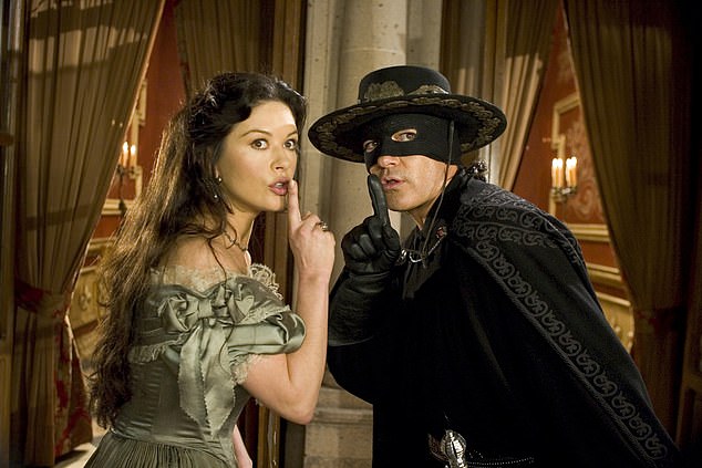 Catherine Zeta-Jones and Antonio Banderas in The Legend of Zorro (2005)