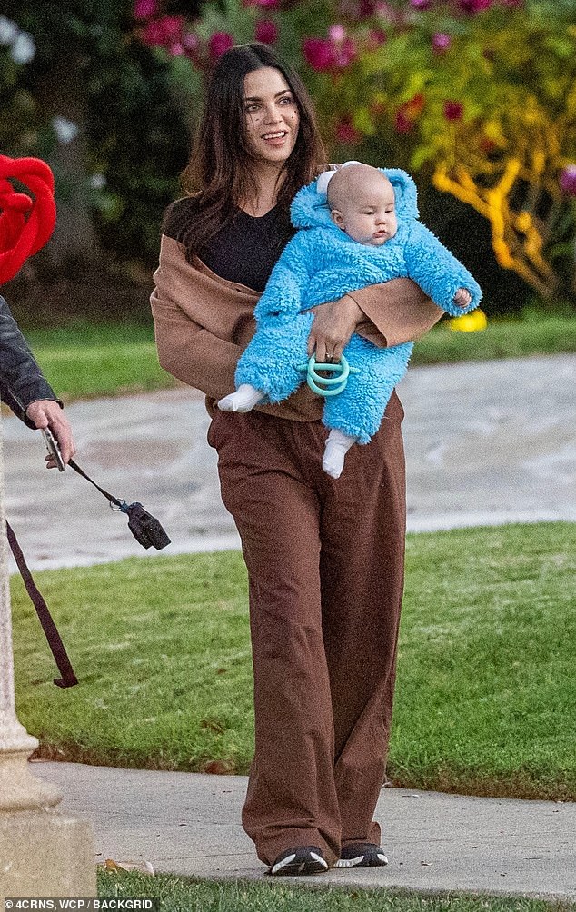 The Step Up actress, 43, dressed up as a chocolate chip cookie, while her youngest daughter, Rhiannon, four months, was dressed as Sesame Street character Cookie Monster.