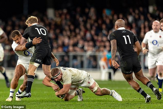 England should have beaten the All-Blacks 2-0 in July but ended up losing both Tests.