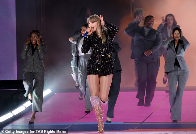 Her backup dancers joined her as she sang to the record-breaking crowd at Indy Stadium.