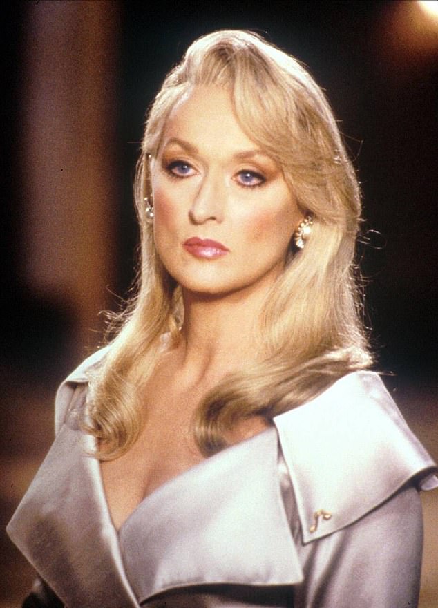 Adele mirrored the iconic character of Meryl in Death Becomes Her (pictured from the 1992 film)