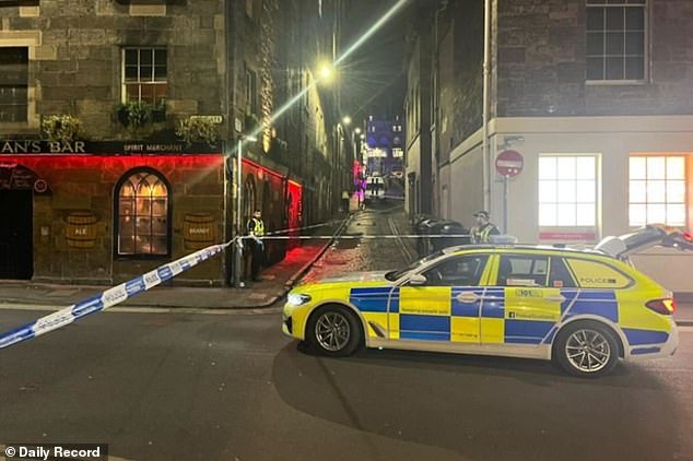 Police Scotland are responding to a serious traffic incident in the Cowgate area of ​​Edinburgh