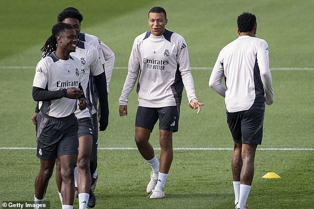 Mbappé is struggling to replicate his previous superstar form that led Madrid to bring him to the club.