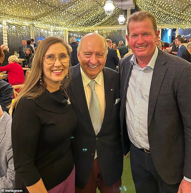 He posed with attendees, including Liberal National Party representatives Donna Kirkland and Glen Kelly, at a dinner to celebrate Matt Canavan's 10th anniversary in the Senate.