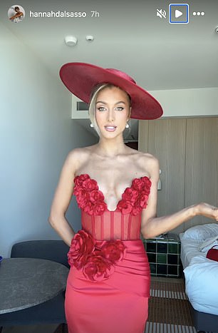 Dal Sasso posted a video and photos of her in the glamorous dress on her Instagram account.