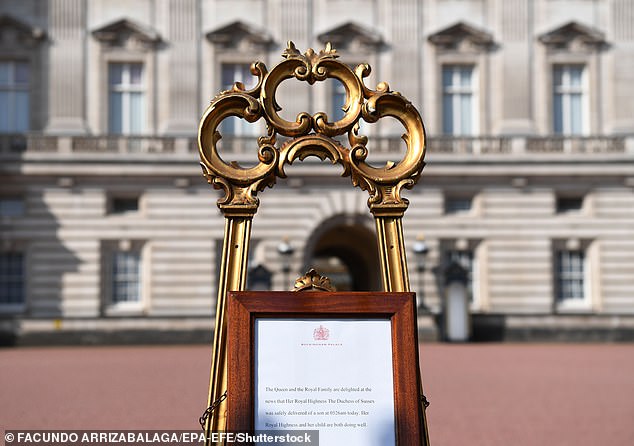 Following tradition, Buckingham Palace announced Archie's birth the next day.