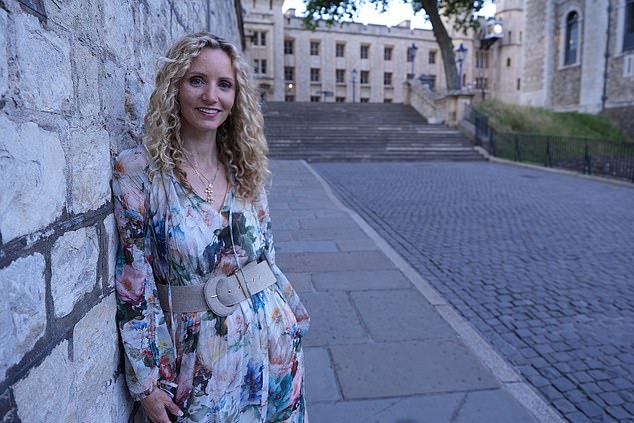 Historian Professor Suzannah Lipscomb presents a history of real scandals