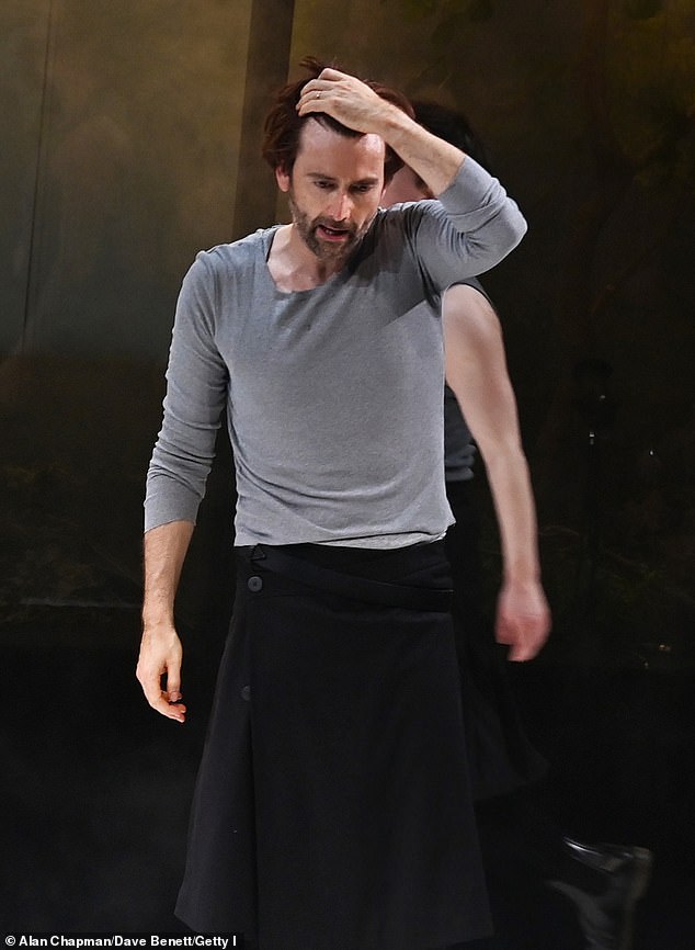 On Tuesday it was revealed that his next performance will take place; However, stars David and Cush are still unwell and will be replaced by understudies for the roles of Macbeth and Lady Macbeth.