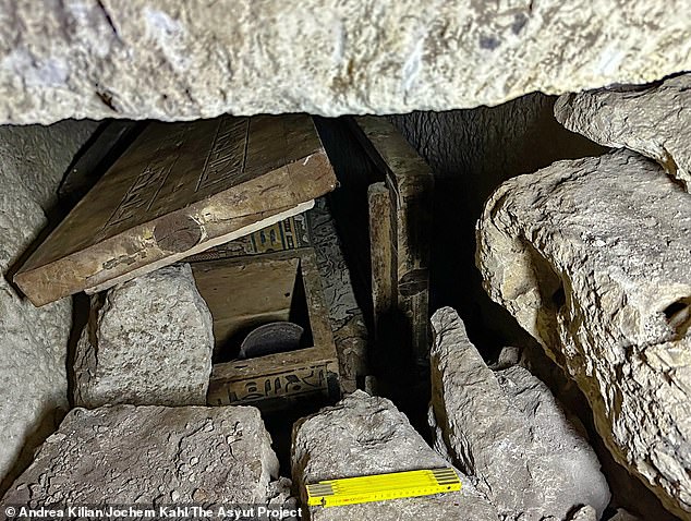 The excavations were carried out between August 18 and September 17 of this year. In the photo, Idy's burial chamber when it was discovered.