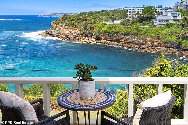 In March this year, it was revealed that Jackie splashed out $13.25 million on a three-story beachfront home in Clovelly at an open auction.