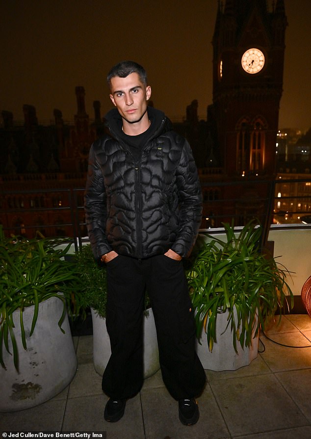 Model and musician Charlie cut a great figure as he posed in an all-black ensemble.