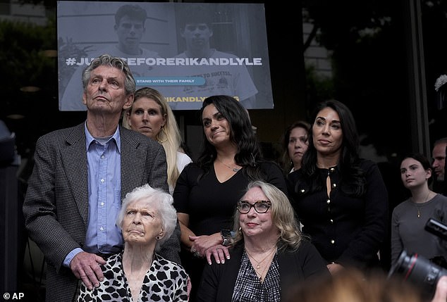 Relatives of Menéndez insist that it is time for the brothers to be released