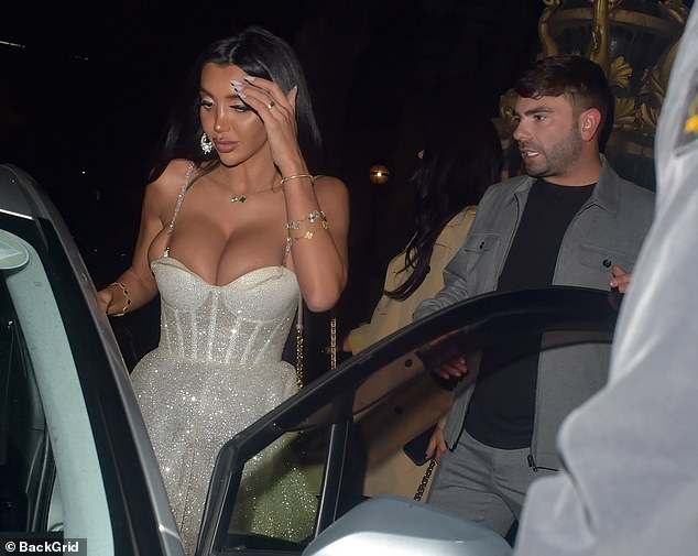 She was joined by model Chloe Khan, who also got into a car.