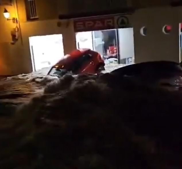 Images show the furious floods that destroyed cars in the town of Cadaqués in Girona