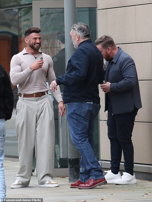 Jake Quickenden was seen chatting with former footballer Neil Ruddock