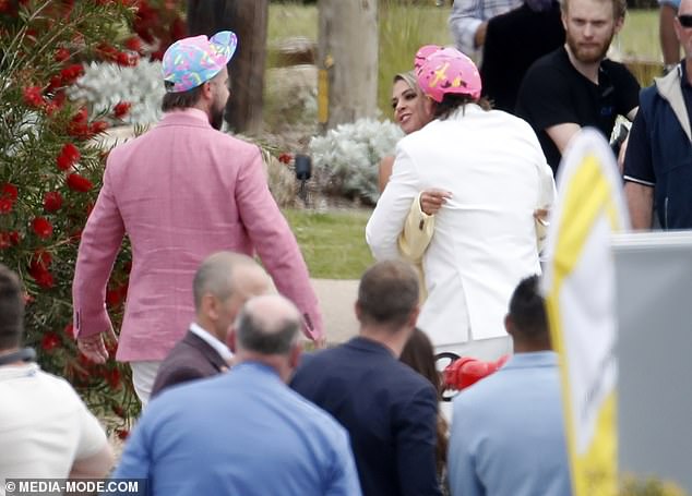 The pair were seen sharing an intimate hug as Erin showed her support for Ricky as he and teammate Haydn Wise tried to get auction bids for their property.