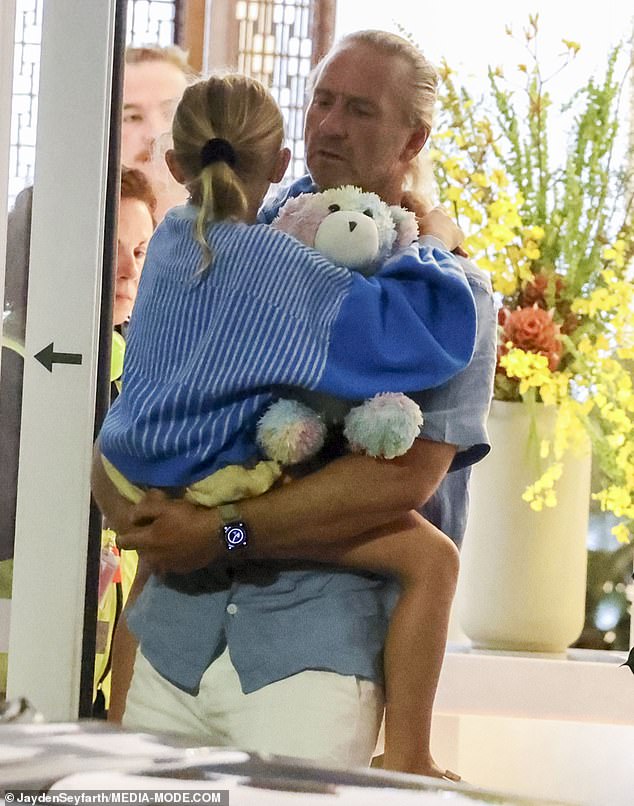 For the outing, Justin cut a relaxed figure in a light blue T-shirt as he sweetly cradled his daughter in his arms, proving to be every inch a doting father.