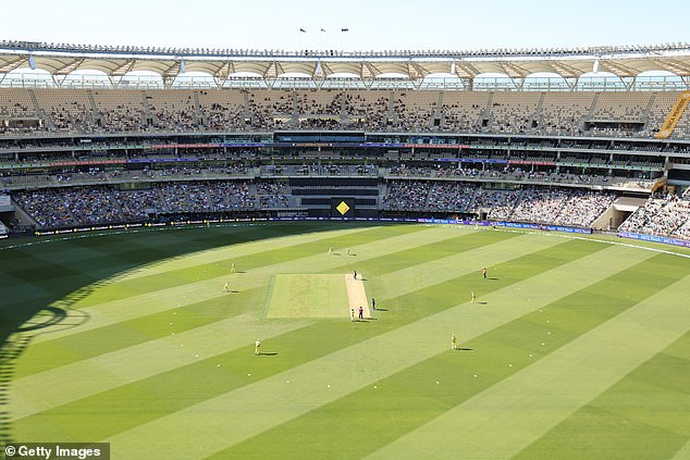 There were large spaces of empty seats at Optus Stadium as cricket fans stayed away en masse after the Australian selectors sent a second-string team.