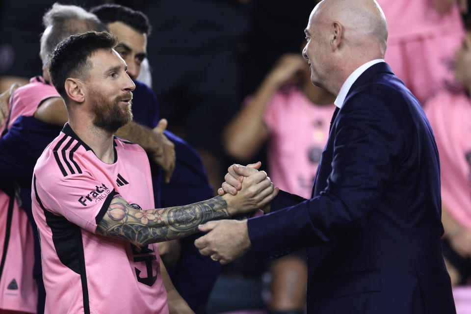 FORT LAUDERDALE, FLORIDA – OCTOBER 19: Lionel Messi #10 of Inter Miami shakes hands with FIFA President Gianni Infantino following a victory over the New England Revolution at Chase Stadium on October 19, 2024 in Fort Lauderdale, Florida. (Photo by Carmen Mandato/Getty Images)