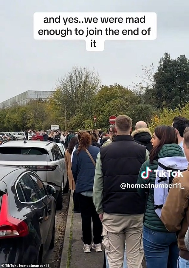 Rows of shoppers gathered at a warehouse in Andover, Hampshire, over the weekend.