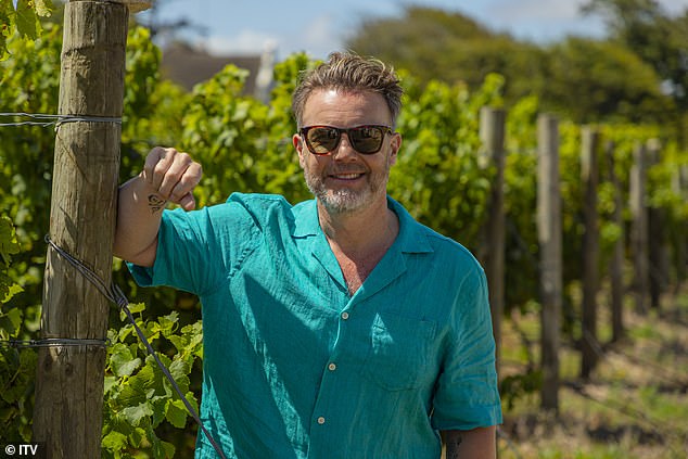 In the first of five episodes, Gary and his friend and fellow songwriter Eliot Kennedy visit vineyards in Stellenbosch to taste and blend wines, explore the landscape on jeeps and electric bikes, and receive vinotherapy, a spa treatment that uses grapes to cleanse the body.