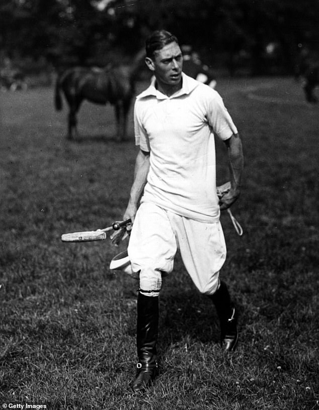 George VI, holding his polo team, after playing a match at Maldon in 1932