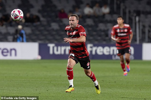 Questions had been raised about Mata's fitness before his arrival at the club, having struggled to get game time with Galatasaray and his former club Vissel Kobe.