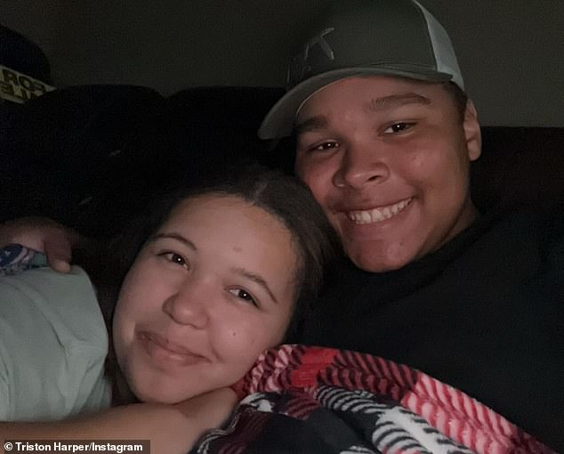 The former American Idol contestant recently announced the news on Facebook, revealing that he married his pregnant girlfriend, 17-year-old Paris Reed.