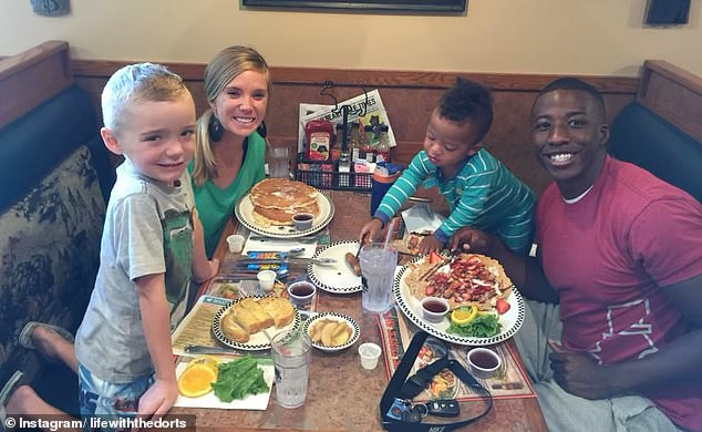 Every year on their anniversary, Chelsie and Bedford return to the restaurant where they had their first date.