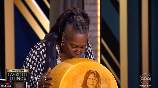 Whoopi kissed the cheese, while Sara told the audience: 'I always wanted my face on the cheese'