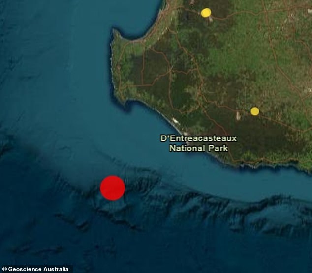 The earthquake occurred off the coast of D'Entrecasteaux National Park, 315 kilometers south of Perth.