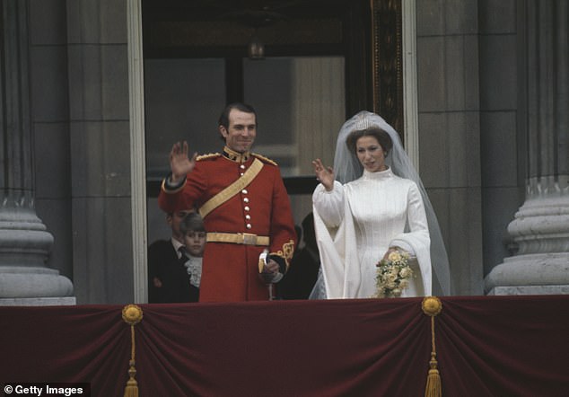 In keeping with tradition, Anne's wedding ring was made from Welsh gold, a practice that dates back to 1923.