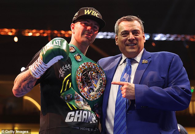 WBC president Mauricio Sulaimán hopes the fight will be a spectacle, believing the pair have the opportunity to become role models for children.