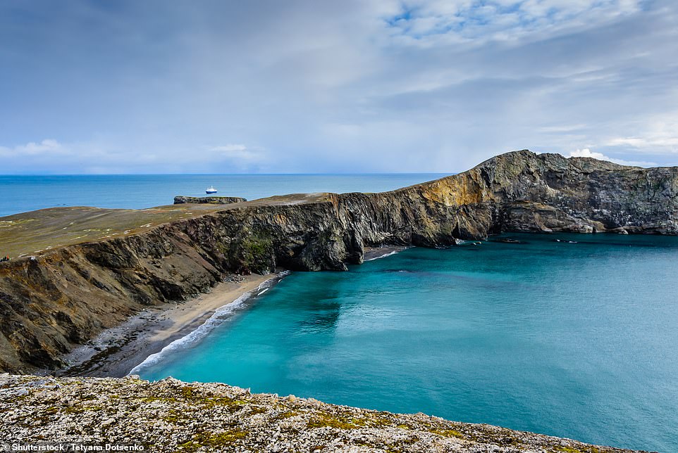 Shown above is a striking beach on Bear Island, located in the Norwegian archipelago of Svalbard.