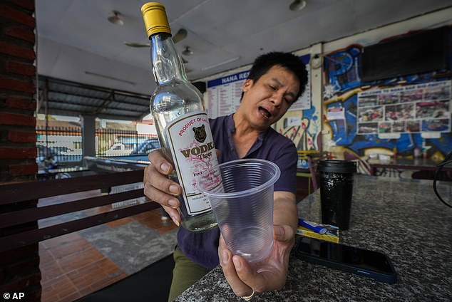 Toan Van Vanng, a bartender who was working when the girls were last seen, insists they were not poisoned in his bar.