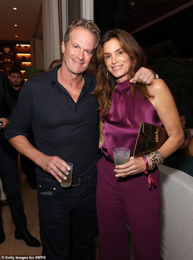 Cindy Crawford, 58, and Rande Gerber, 62, are said to be concerned about the lack of progress after three years and recently sat down with Austin, 33, for a serious conversation about their intentions.