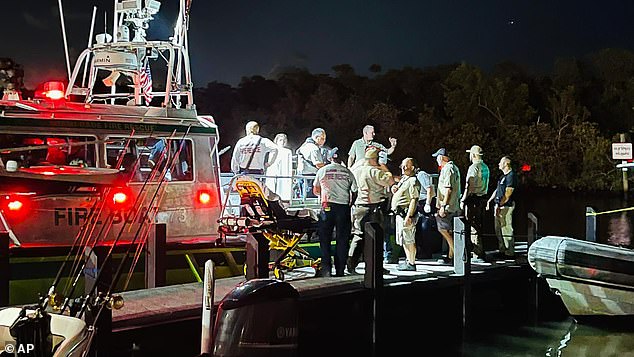 The boat crash knocked everyone out of the boat and tore a large hole in the side of the ship, injuring eleven passengers. Six of them were taken to hospital, where Fernandez would later die