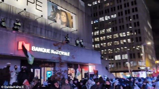 The crowd quickly got out of control and began smashing store windows