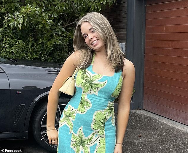 Ms Jones was traveling with her best friend Holly Bowles (pictured) when the pair developed methanol poisoning after drinking at Nana Backpackers Hostel and Jaidee Bar on November 13.